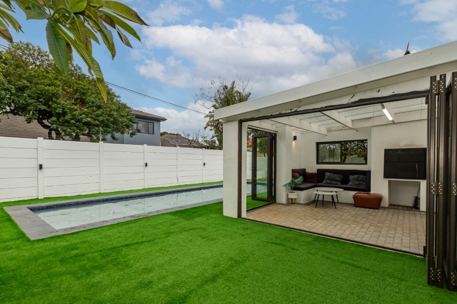 3 Bedroom Property for Sale in Plumstead Western Cape